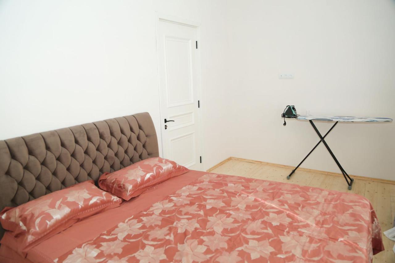Panchitos Apartment Tbilisi Esterno foto